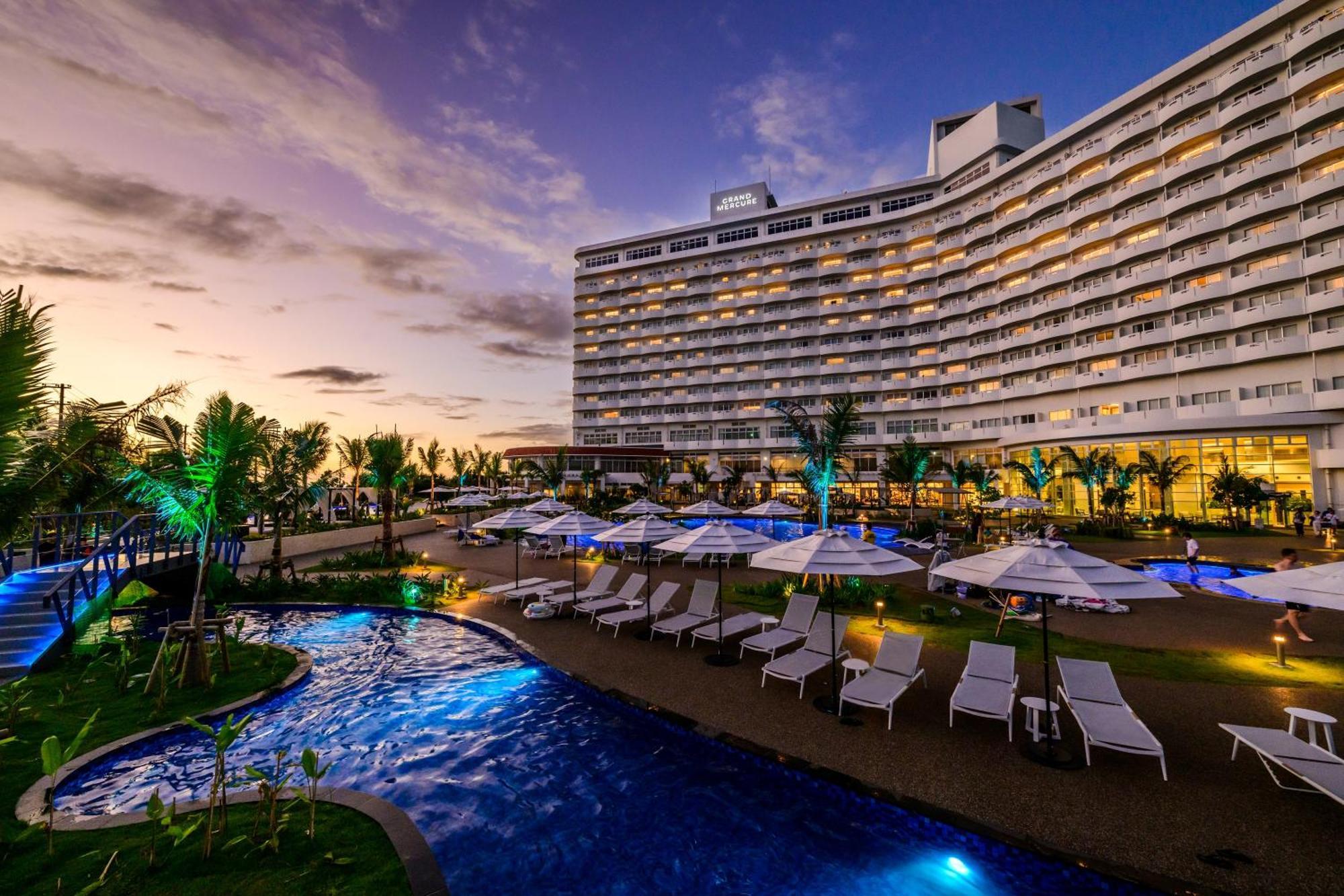 Grand Mercure Okinawa Cape Zanpa Resort Yomitan Exterior photo
