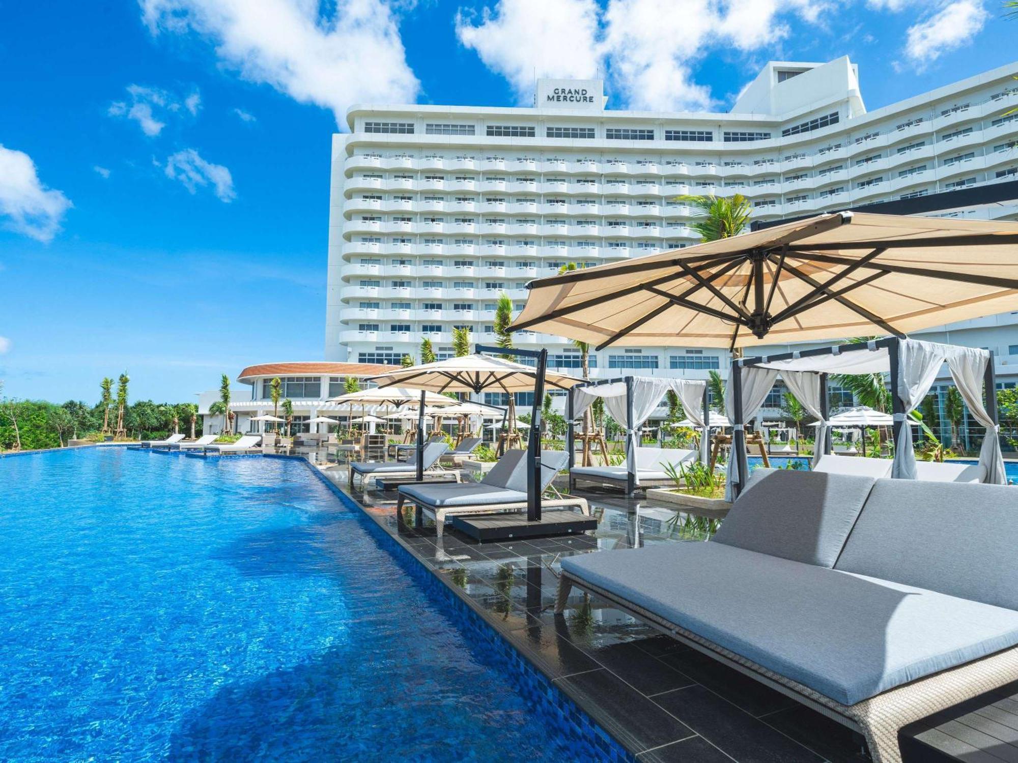 Grand Mercure Okinawa Cape Zanpa Resort Yomitan Exterior photo